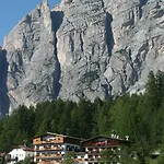 Des Alpes Hotel Cortina dʼAmpezzo