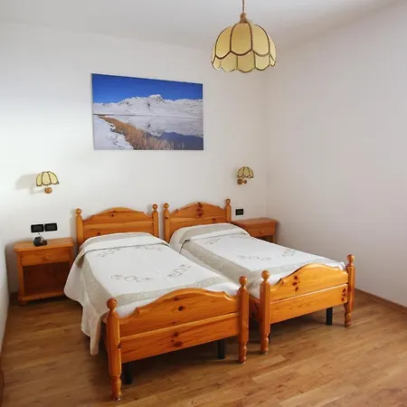 Hotel Des Alpes 3*