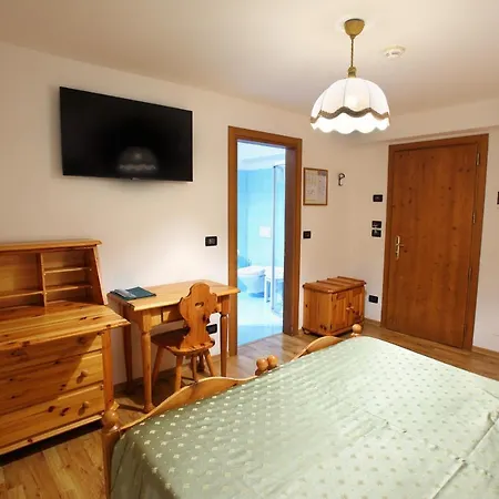 Des Alpes Hotel 3*