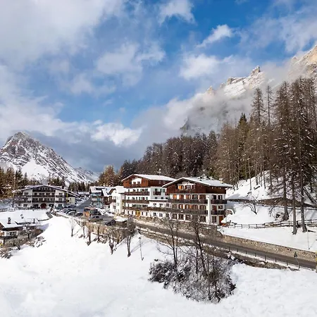 호텔 Des Alpes