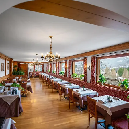 Des Alpes 3* Cortina dʼAmpezzo
