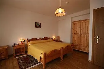 Hotel Des Alpes