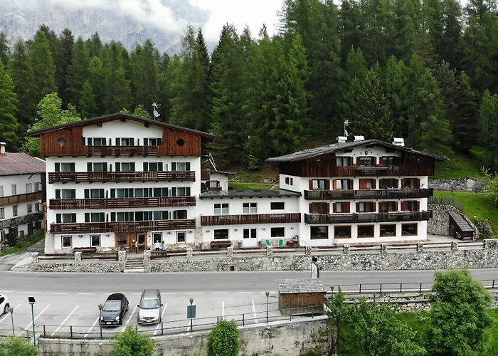 Des Alpes Hotel Cortina dʼAmpezzo